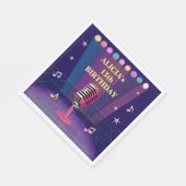 Pop zangeres Karaoke speelt verjaardagsmeisje Servet (Hoek)