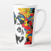 Popart vrouw met zonnebril latte mok (Rechts)