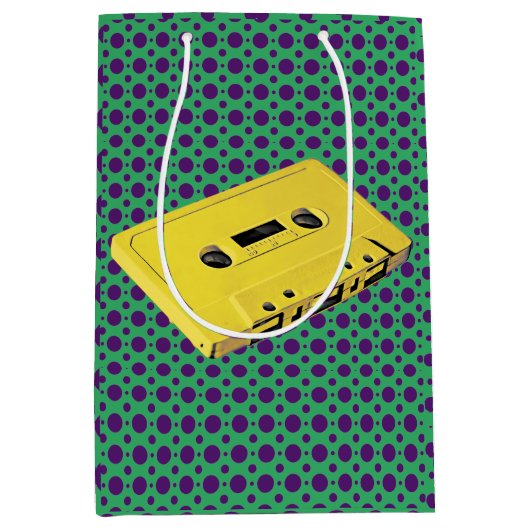 PopArt Yellow Cassette Medium Gift Bag Cadeauzakje (Voorkant)