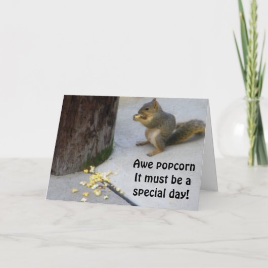 POPCORN EAT SQUIRREL BIRTHDAY GREETTES KAART (Voorkant)