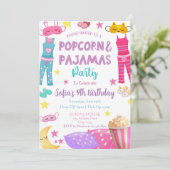 Popcorn en pyjama feestuitnodiging kaart (Staand voorkant)