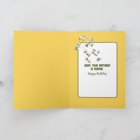 Popcorn Popping op een maïskolf Kaart (Binnen)