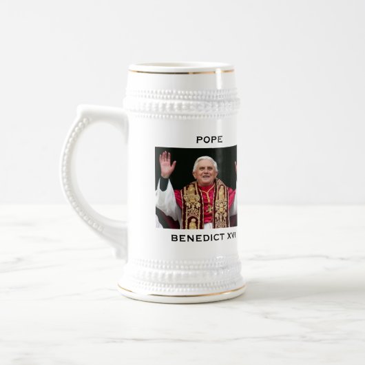 POPE BENEDICT XVI BIERPUL (Links)
