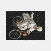 Pope Riding Bike Bicycle Catholic Church Bible Scr Fleece Deken (Voorkant (Horizontaal))