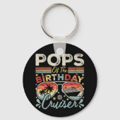 Poppen van de Verjaardag Cruiser Vacation Circle Sleutelhanger (Achterkant)
