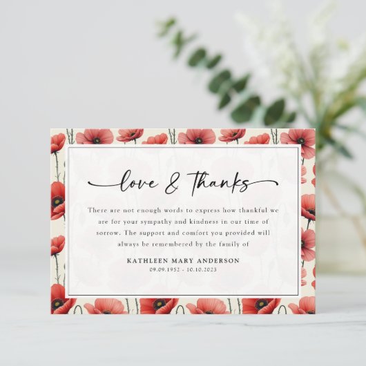 Poppies Floral Script Sympathy Funeral Bedankkaart (Staand voorkant)