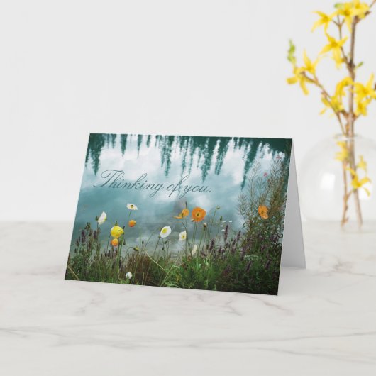 Poppies op Water Condolence Kaart (Gele Bloem)