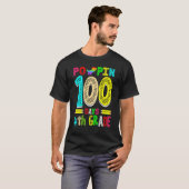 Poppin 100 Days 4th Grade Dinosaur Primary School  T-shirt (Voorkant volledig)
