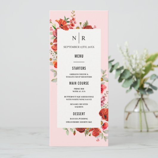 Poppy Wildflower Monogram Roze Bruiloft Menu (Staand voorkant)