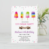 Popsicle meisje ijs verjaardagsuitnodiging kaart (Staand voorkant)