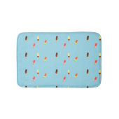 Popsielijs op blauw badmat (Voorkant)