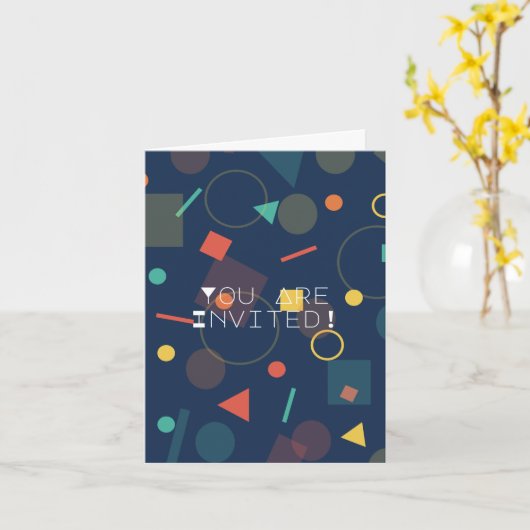 Populair geometrisch ontwerp verjaardagsuitnodigin kaart (Gele Bloem)