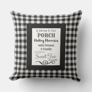 Porch Thee Typografie Zwart en Wit Buffalo Check Buitenkussen