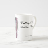 Porch Uitzicht op een sneeuwdag - Martha's wijntui Porselein Kop (Voorkant rechts)