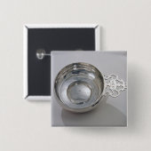 Porringer, 1760 vierkante button 5,1 cm (Voorkant /achterkant)