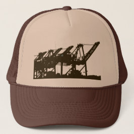Port Harbror Cranes Bruin Pet