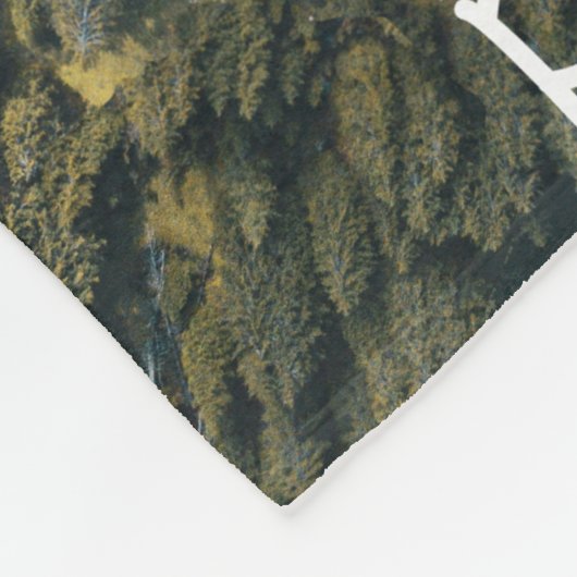 Portable Tabletop Map for Game Play: Wooded Stream Fleece Deken (Hoek)