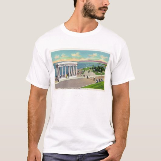 Portico over Plymouth Rock Uitzicht Plymouth T-shirt (Voorkant)