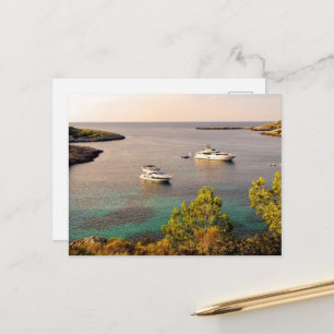 Portinatx Ibiza Kustzicht met luxe jachten Briefkaart
