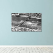 Portland, OF Broadway Bridge en Depot Canvas Afdruk (Insitu (Houten vloer))