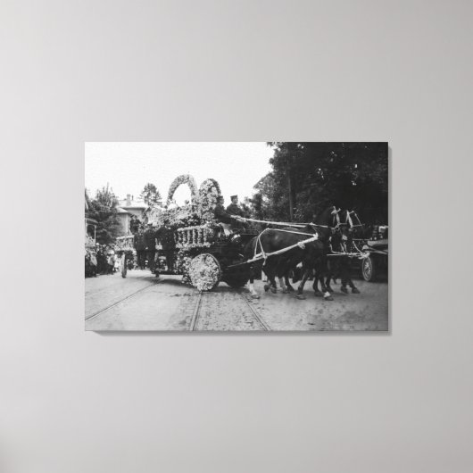 Portland, OR Roos Festival Parade Paarden Canvas Afdruk (Voorkant)