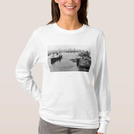 Portland, OR Uitzicht Lumber Wharf en Ocean Liner T-shirt (Voorkant)