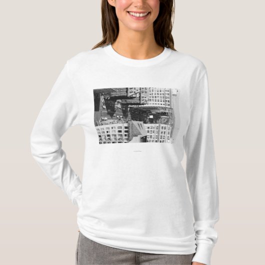 Portland, Uitzicht van de stad Oregon van de 6e Av T-shirt (Voorkant)