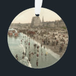 Portobello Beach, Edinburgh, Schotland Ornament<br><div class="desc">Een oud beeld van het strand op Portobello in Edinburgh Scotland,  dat tegen het einde van de 19e eeuw werd genomen. Het afbeelding show een uitzicht van het Schotse zeeoord in zijn hoogtepunt. Foto met LOC (LC-DIG-ppmsc-07663).</div>
