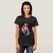 Portrait of Marie Antoinette with Sunglasses quote T-shirt (Voorkant volledig)