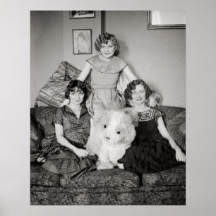 Portrait of Sisters, 1924.  foto Poster