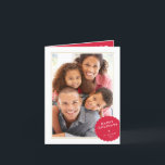 PORTRET FOTO moderne minimale feestelijke plek roo Feestdagen Kaart<br><div class="desc">door kat massard >>> WWW.SIMPLYSWEETPAPERIE.COM<<< An elegant card design featuring quote that you can change yourself! White geometric border on the backside, giving you the opportunity to handwrite a personal message or place a full portrait photo. NOTE >> Neem contact met me op kat@simplysweetpaperie.com als je hulp nodig hebt om...</div>