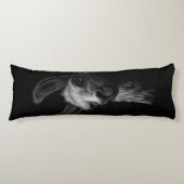 Portret Head Cute Llama met een zwarte achtergrond Lichaamskussen (Voorkant)