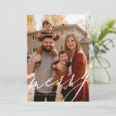 Portret over de volledige pagina met Merry in scri Feestdagenkaart (Staand voorkant)