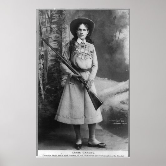 Portret van Annie Oakley geboren Phoebe Ann Mosey Poster (Voorkant)