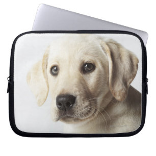 Portret van blond Labrador Retriever Puppy Laptop Sleeve