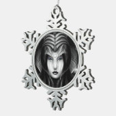 Portret van Cyiria Midnight Snowflake Ornament (Rechts)