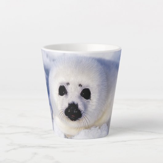 Portret van een Harp Seal Pup Latte Mok (Voorkant)