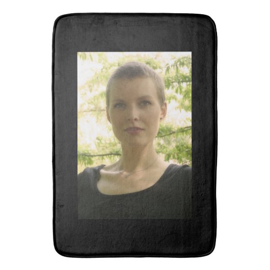 Portret van een jongedame badmat (Voorkant Verticaal)