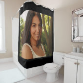 Portret van een jongedame douchegordijn (In situ)