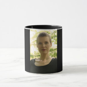 Portret van een jongedame mok