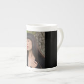 Portret van een mooie jonge dame porselein kop (Voorkant rechts)