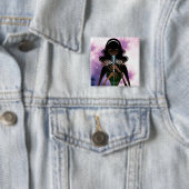 Portret van een vrouw die microfoon vasthoudt vierkante button 5,1 cm (In situ)