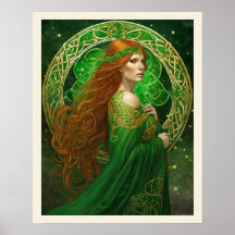 Portret van een vrouw in Shamrock Green & Gold