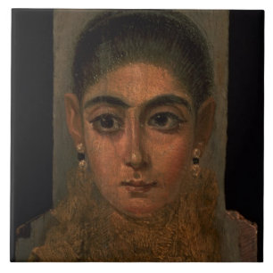 Portret van een vrouw met een gouden borstje, tomb tegeltje
