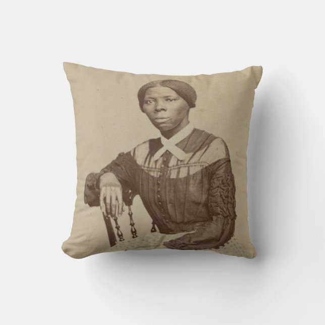 Portret van Harriet Tubman | 1868-69 Kussen (Voorkant)