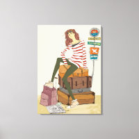 Portret van jonge vrouw die op een koffer zit