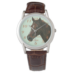 Portret van kastanje merrie paard paardenbruin paa horloge