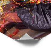 Portret van  Ugandese vrouw die mat weeft Poster (Hoek)