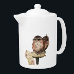 Portret Waterverf Owl Siblings Theepot<br><div class="desc">Dit is een waterverf schilderij van twee bruine uilen die op een boomtak zitten. Een van de uil heeft zijn ogen wijd open en de andere druipt zijn ogen in alsof het slaperig is.</div>