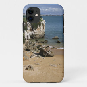 Portugal, Cascais. Praia da Rainha, een strand in iPhone 11 Hoesje